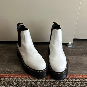 Dr. MARTEN white Chelsea boots size 11. Lightly worn.